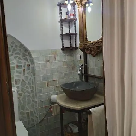 La Casa Del Estanco *